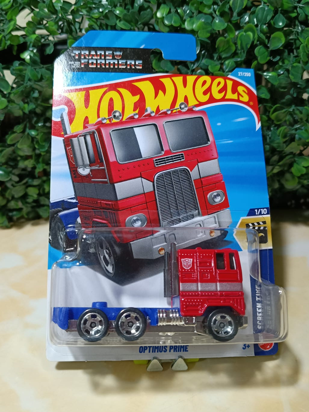 Hot Wheels Optimus Prime Transformers