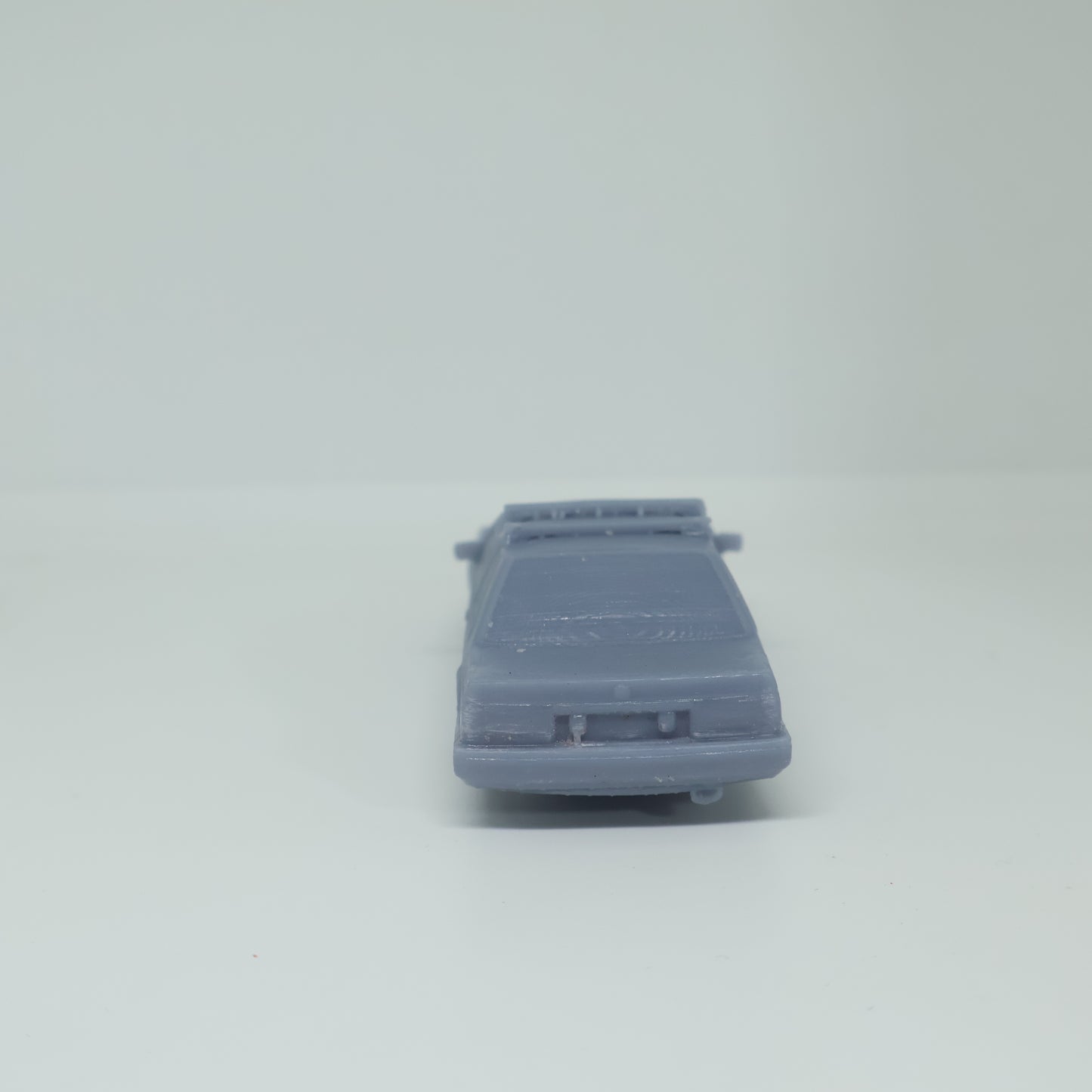 Impresion 3D Auto Inspirado Nissan Sentra Std 1988 B12 2 Puertas en Escala 1:64