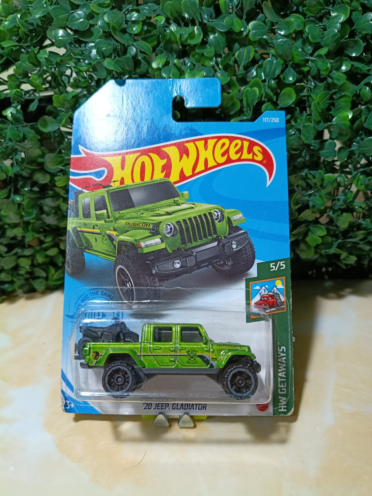 Hot Wheels '20 Jeep Gladiator - HW Getaways