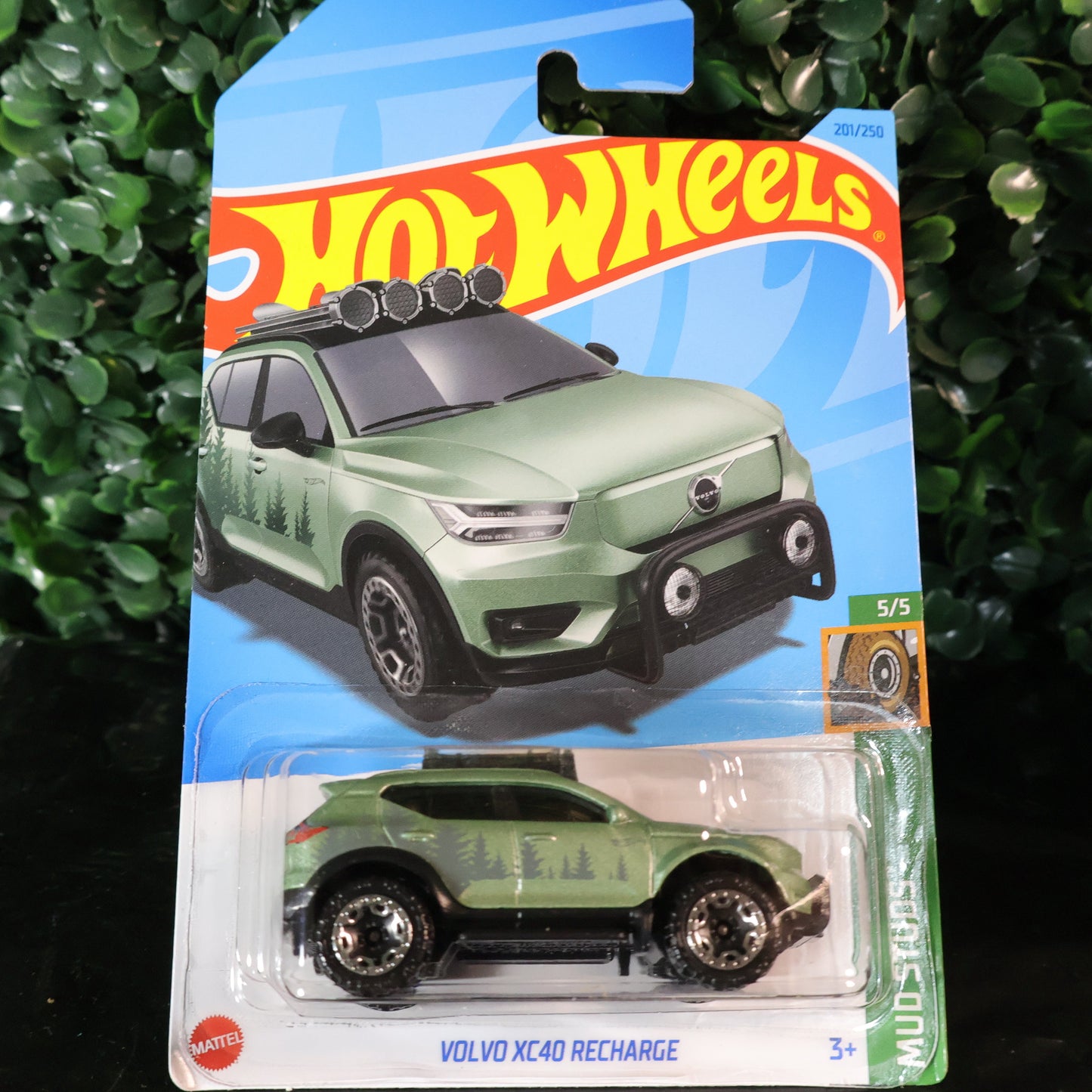 Volvo_XC40_Recharge_MS_1500_0 • B00 • Hotwheels, Basico