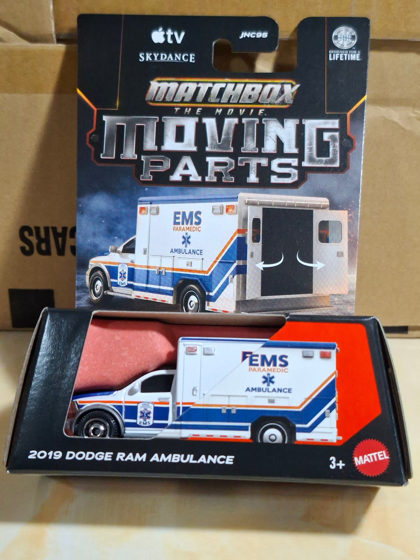 Matchbox The Movie Moving Parts - 2019 Dodge Ram Ambulance EMS