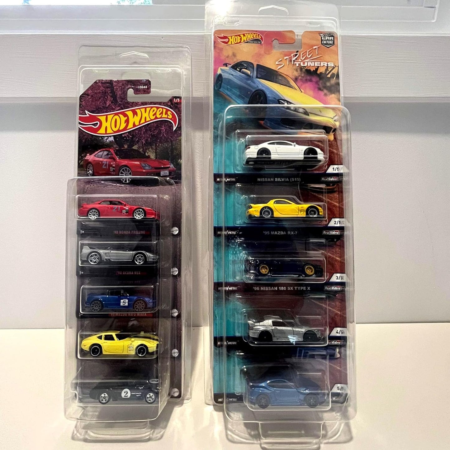 Protector Hotwheels para coleccion de 5 carros basicos