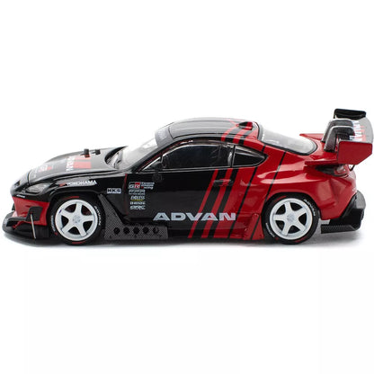 Pop Race Pandem GR 86 ADVAN Yokohama 1:64