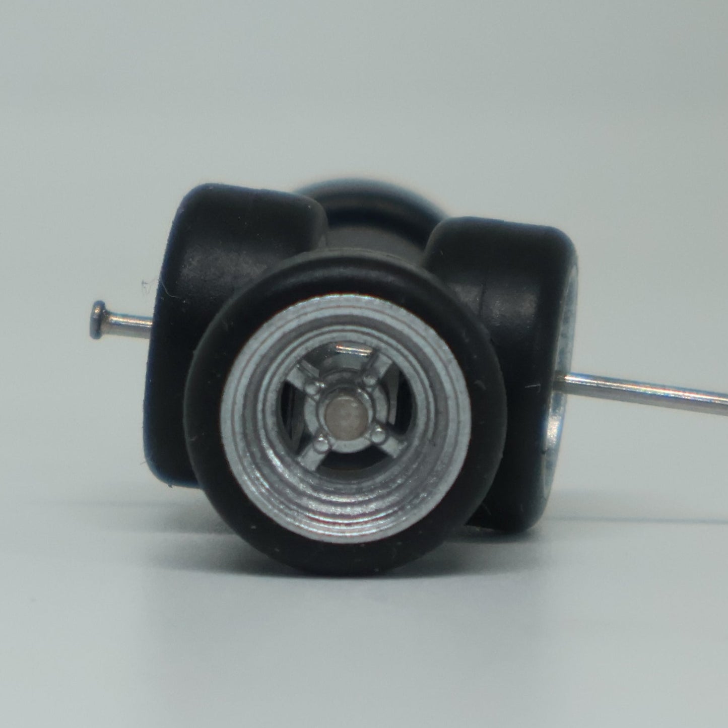 Llantas de Goma  Escala 1:64 Básica Tipo H