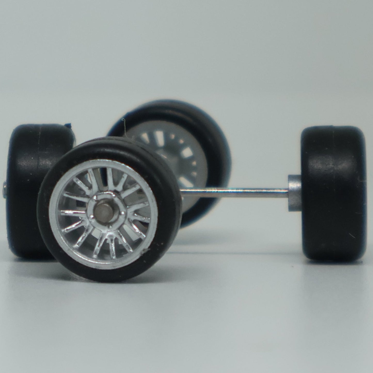 Llantas de Goma  Escala 1:64 Básica Tipo D