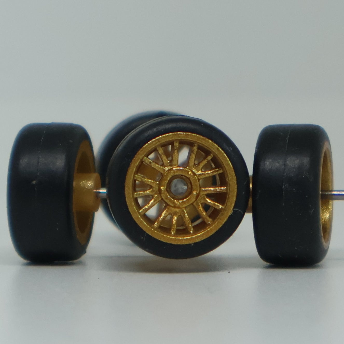 Llantas de Goma  Escala 1:64 Básica Tipo D