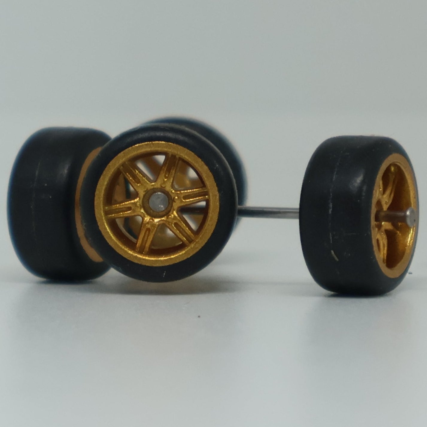 Llantas de Goma  Escala 1:64 Básica Tipo C