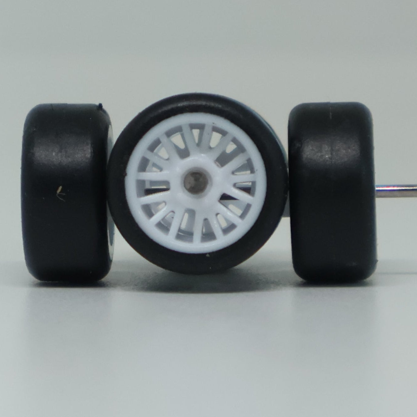 Llantas de Goma  Escala 1:64 Básica Tipo D