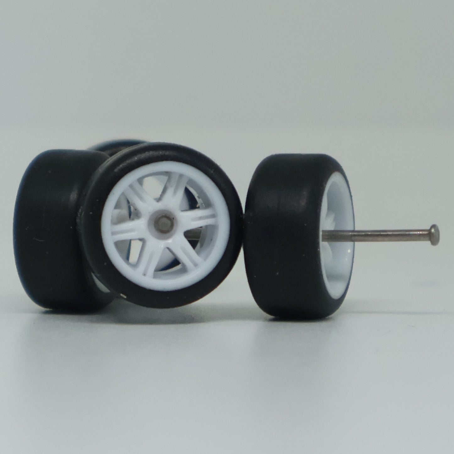 Llantas de Goma  Escala 1:64 Básica Tipo C