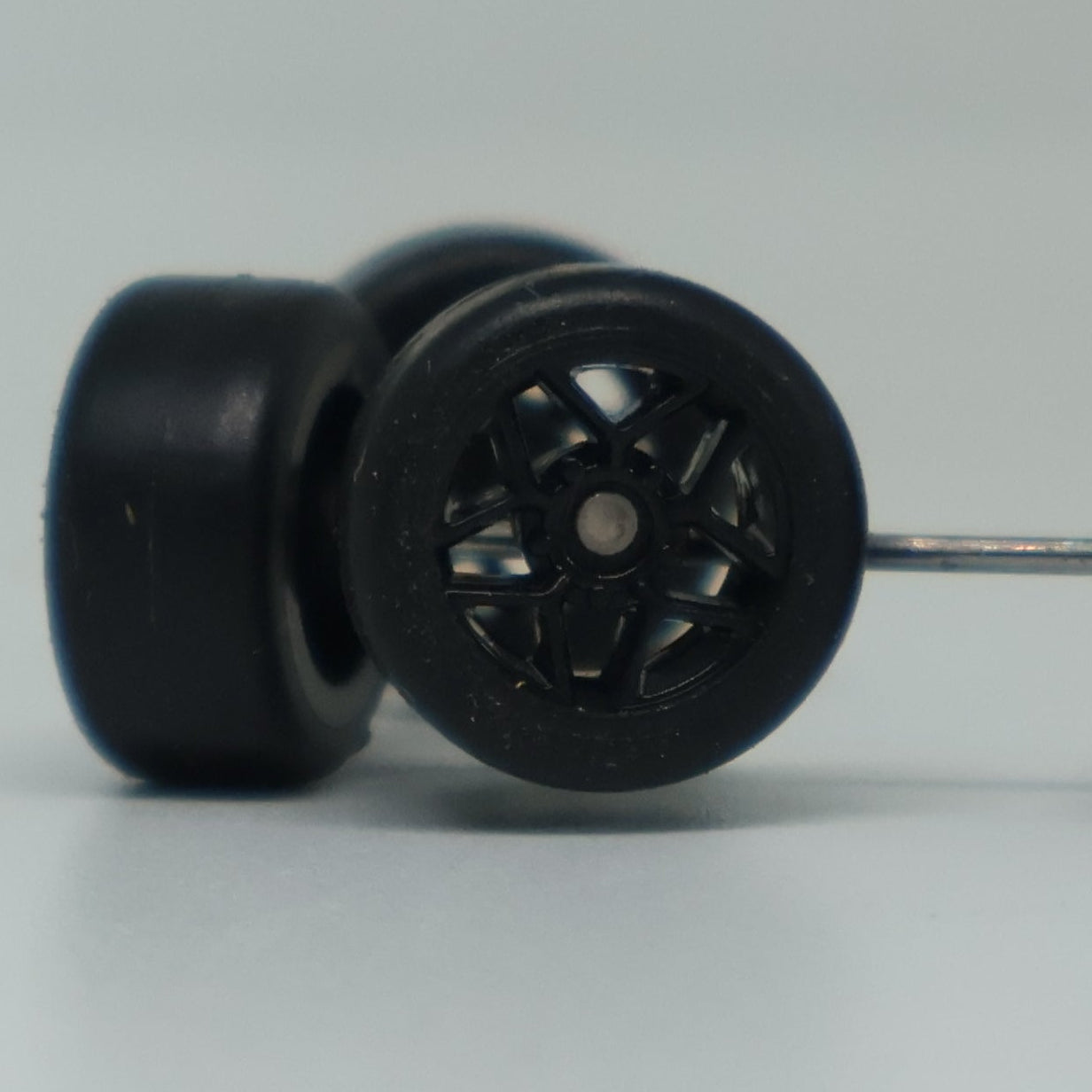 Llantas de Goma  Escala 1:64 Básica Tipo I