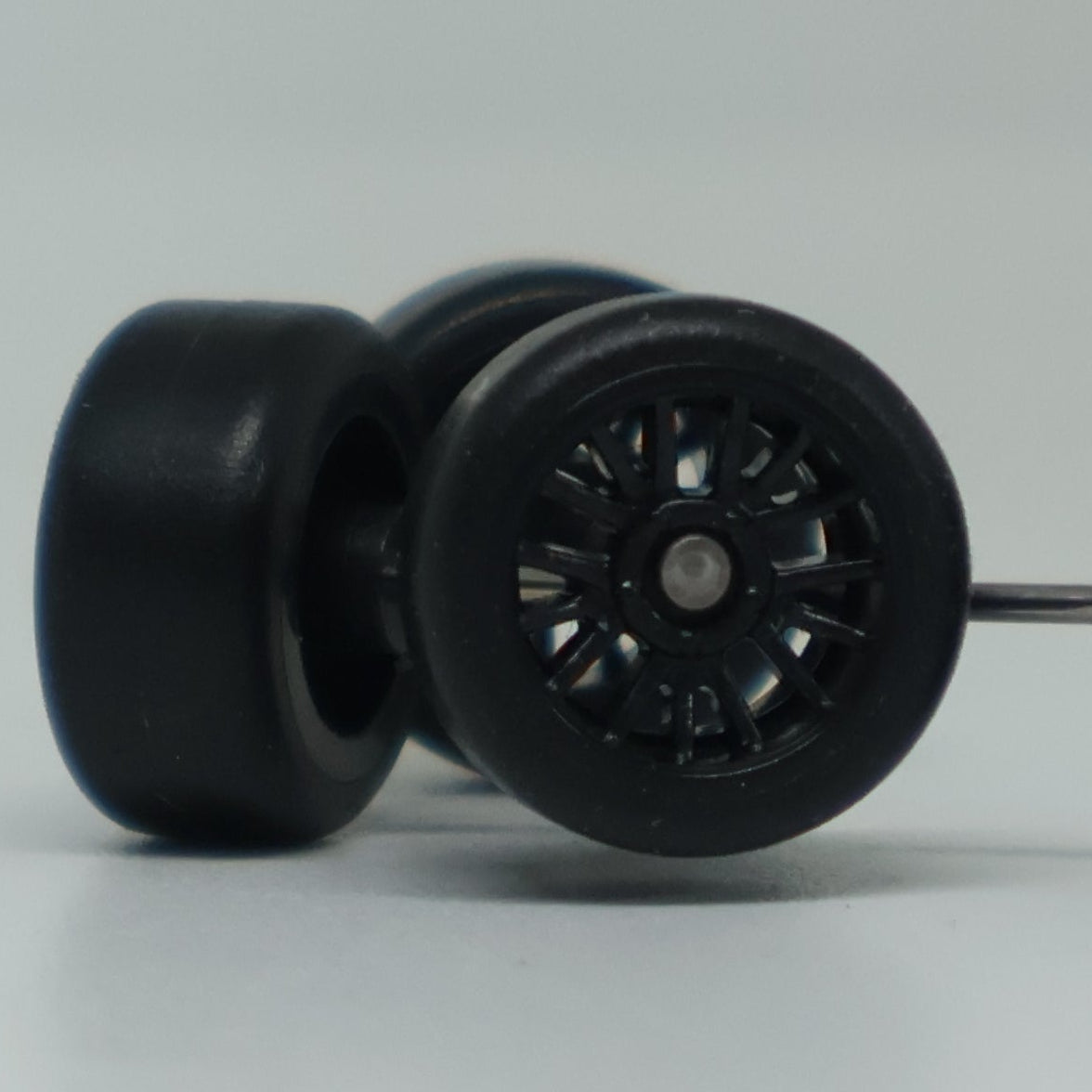 Llantas de Goma  Escala 1:64 Básica Tipo D