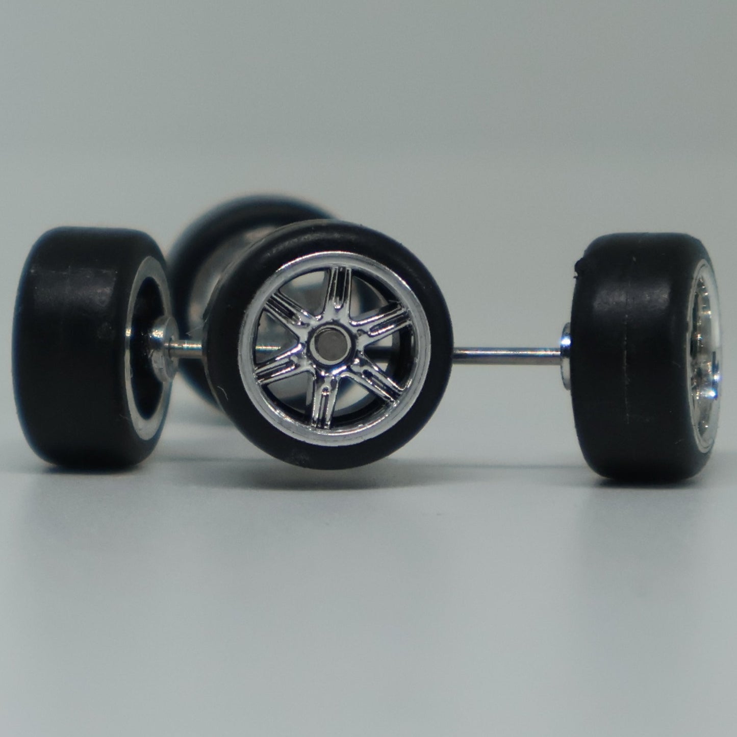 Llantas de Goma  Escala 1:64 Básica Tipo C