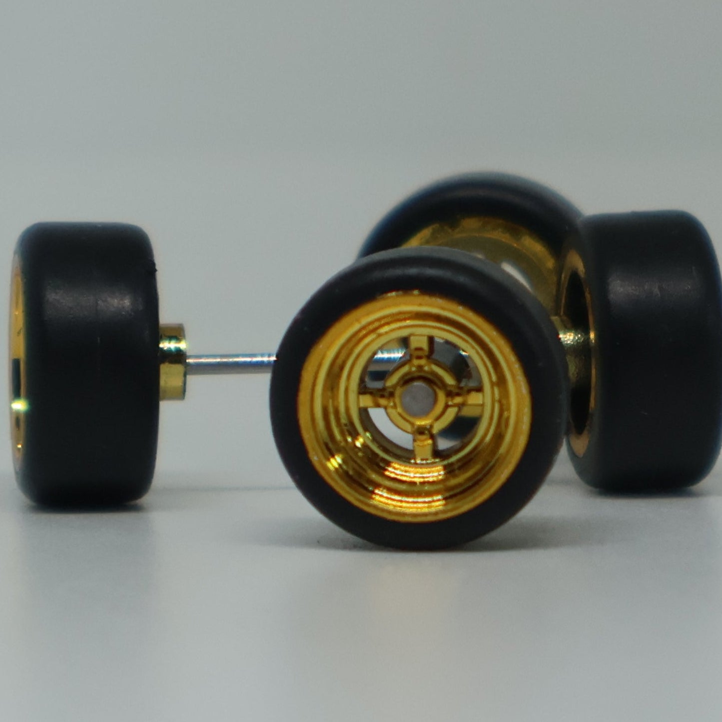 Llantas de Goma  Escala 1:64 Básica Tipo H