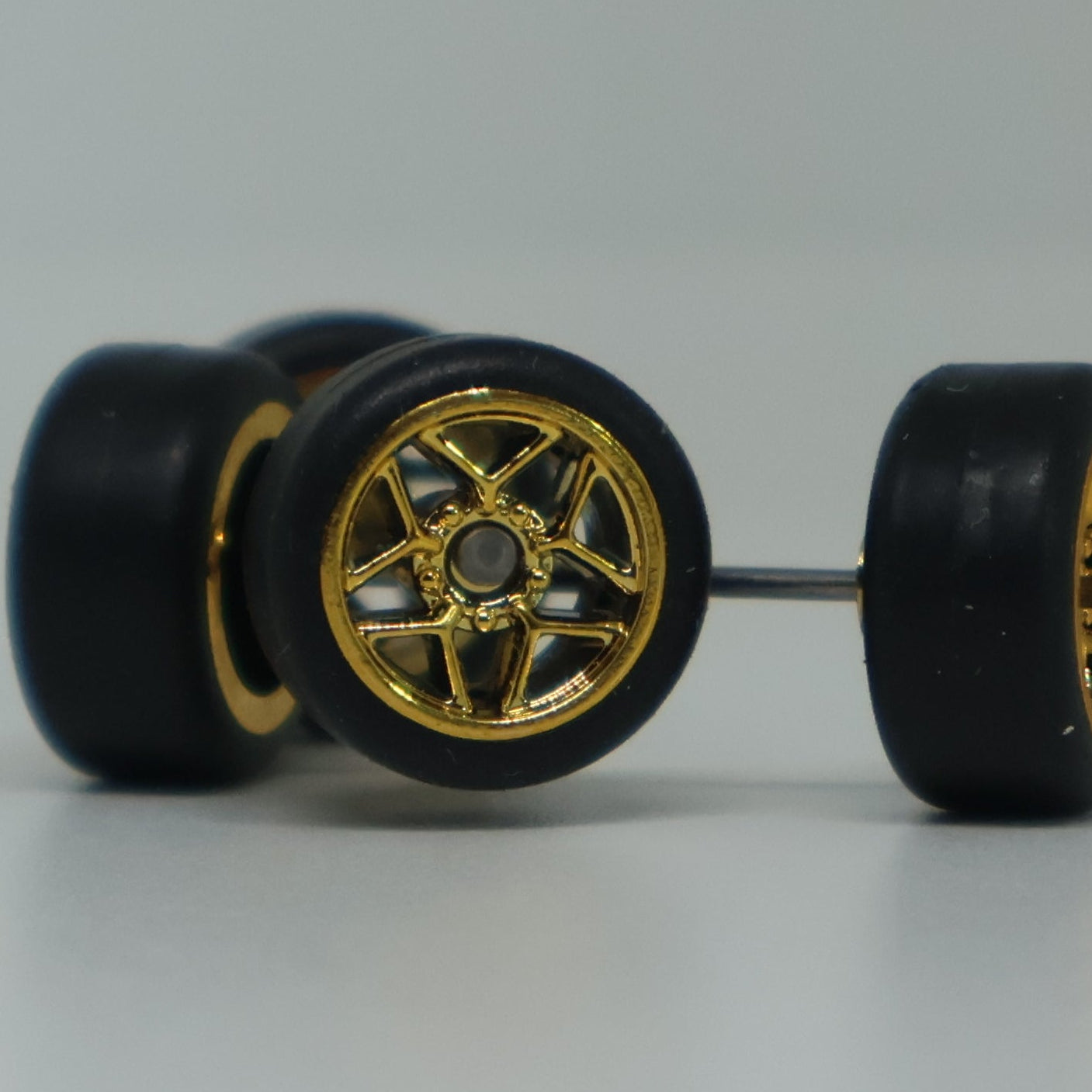 Llantas de Goma  Escala 1:64 Básica Tipo I