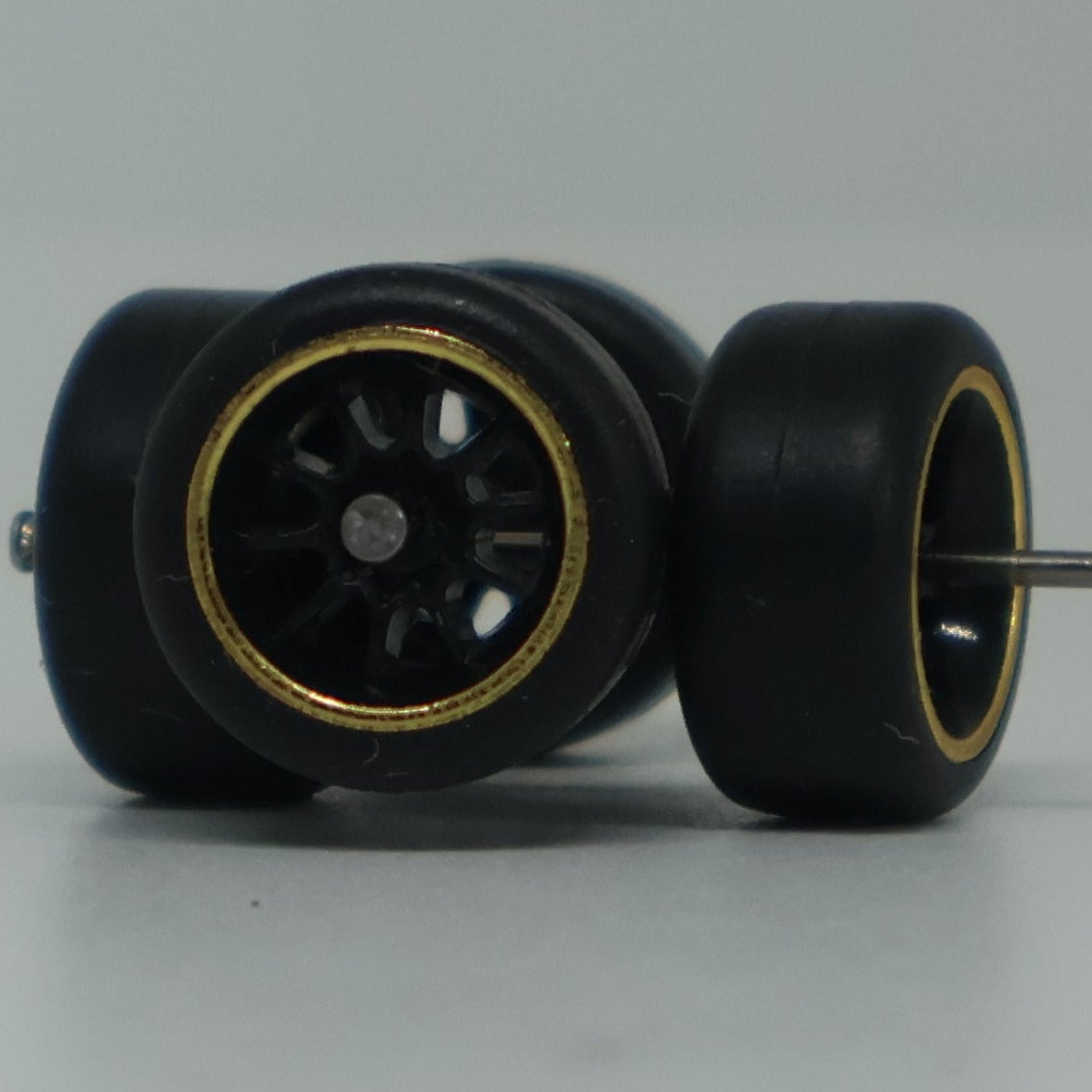 Llantas de Goma  Escala 1:64 Básica Tipo E