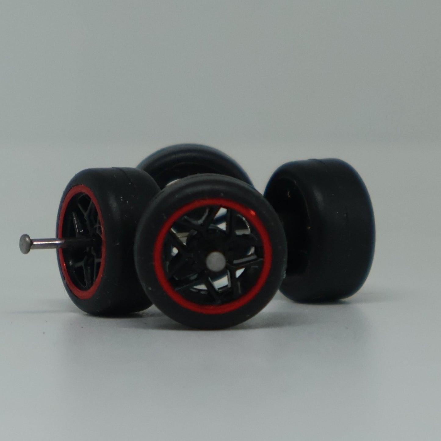 Llantas de Goma  Escala 1:64 Básica Tipo I