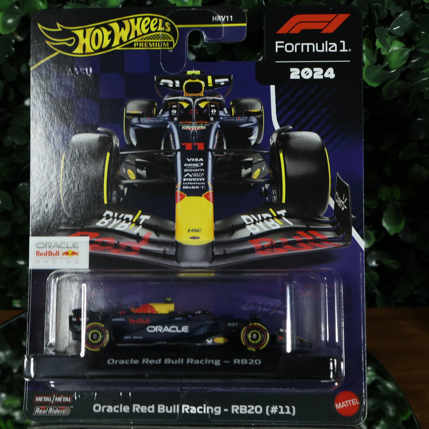 Oracle Red Bull Racing RB20 Team  #11