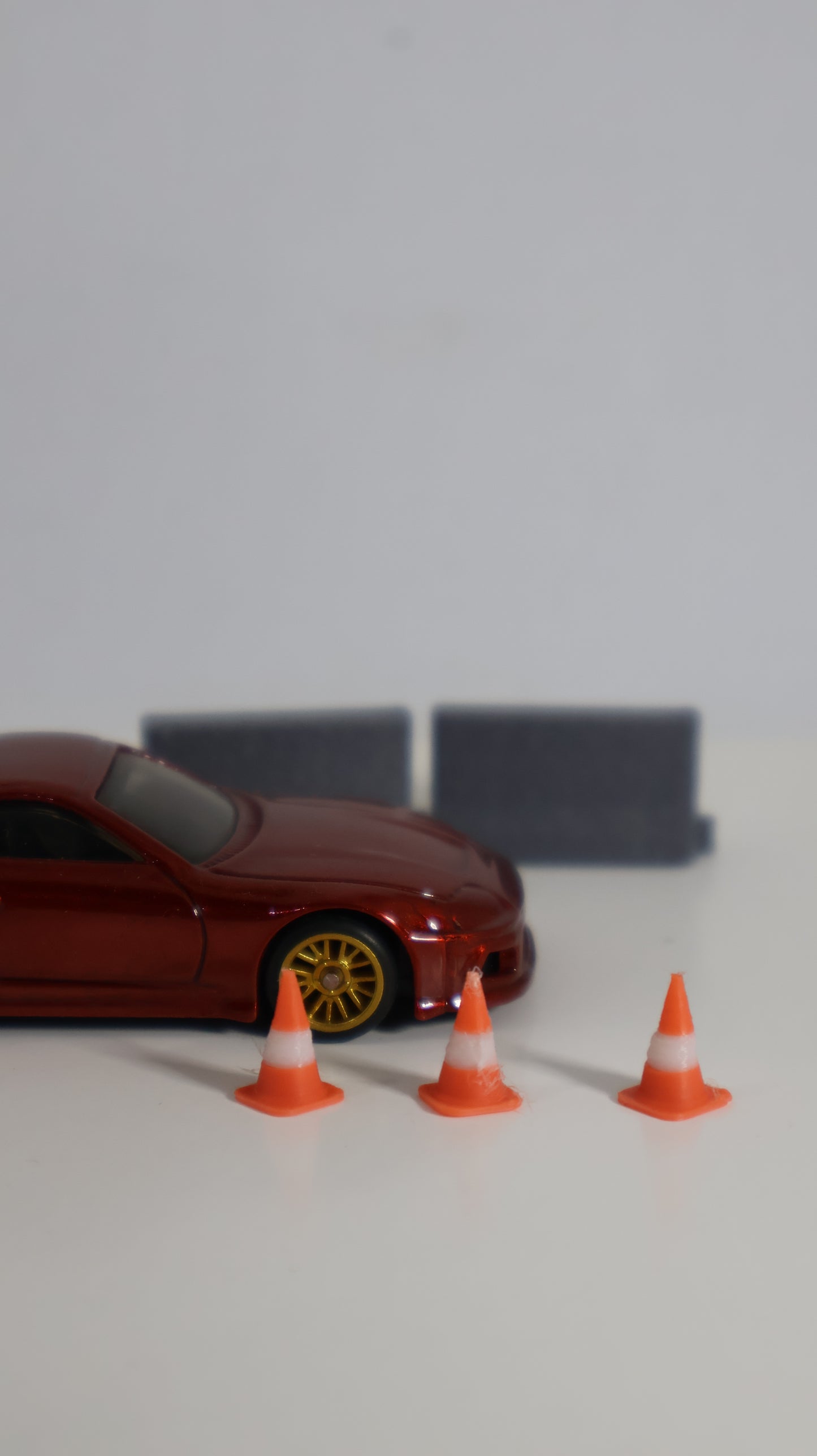 Set de Conos y Barreras en Miniatura 1:64