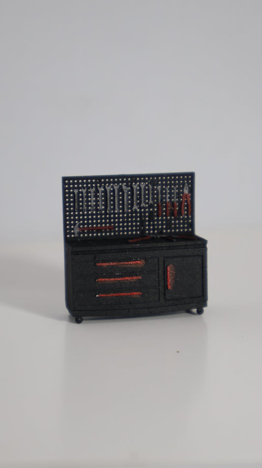 Mesa de trabajo Milwaukee miniatura 1:64 diorama garage negro rojo