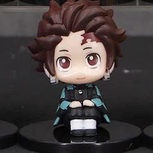 Figuras de Kimetsu No Yaiba sentados con base