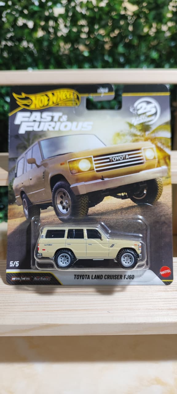 Toyota Land Cruiser FJ60 Rapidos y Furiosos
