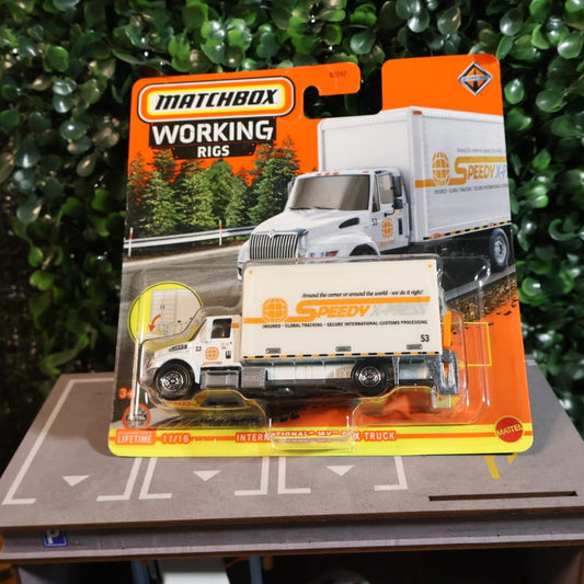 International MV Box Truck