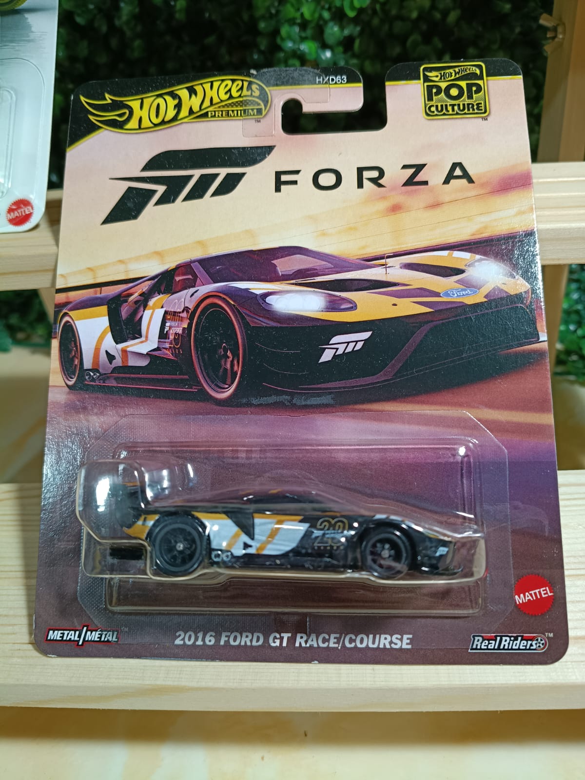 Hot Wheels Premium Pop Culture Forza – 2016 Ford GT Race/Course