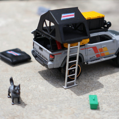 Set Diorama 1:64 Toyota Tacoma Off-Road