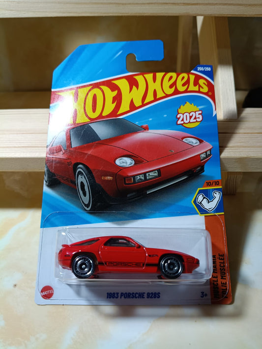 Hot Wheels 1983 Porsche 928S - Muscle Mania 250/250