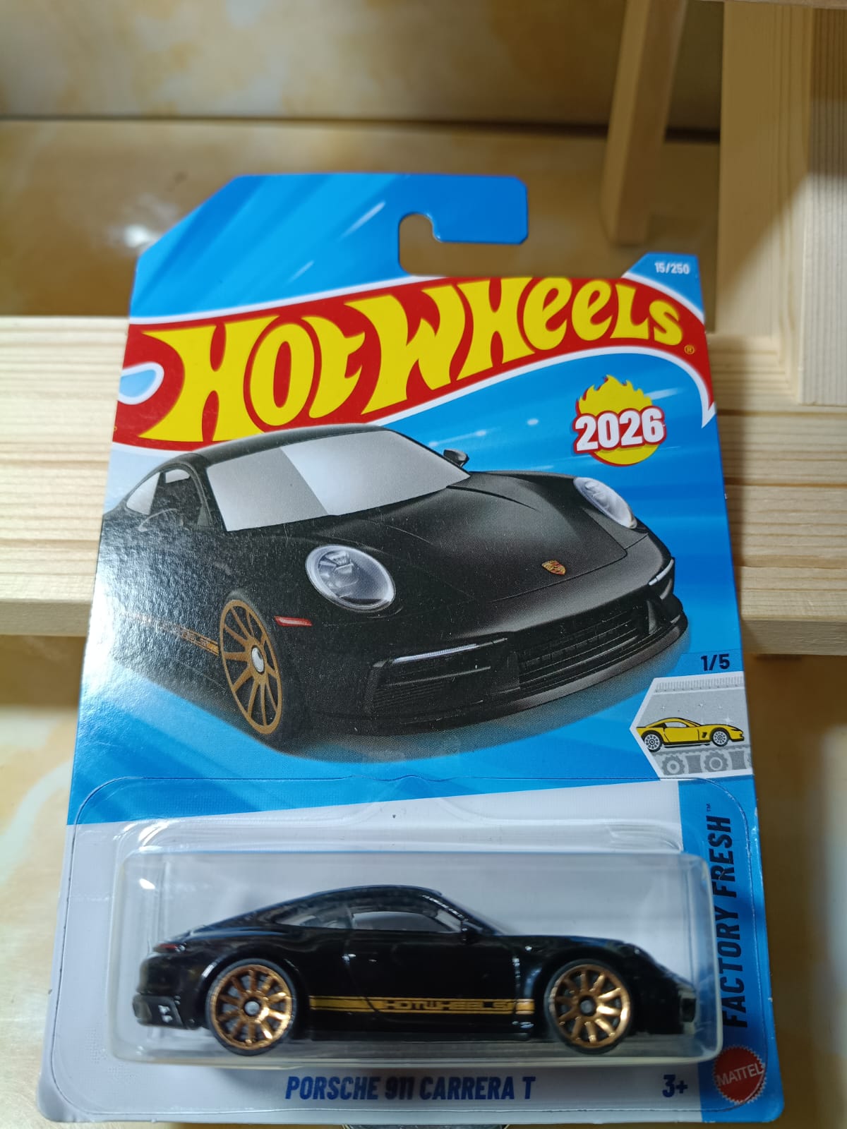 Hot Wheels Porsche 911 Carrera T - Factory Fresh 2026