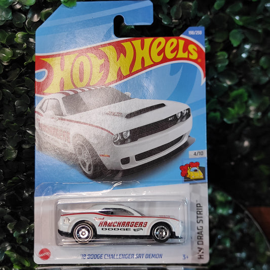 IMG_20250922_174633 • B00 • Basico, Hotwheels