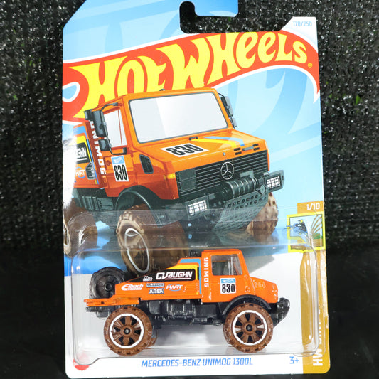 Mercedes_Benz_Unimog_1300L_Naranja_HW_D_2000_0 • B02 • Basico, Hotwheels