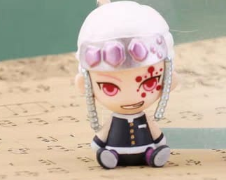 Figuras de Kimetsu No yaiba 4.cm sentados