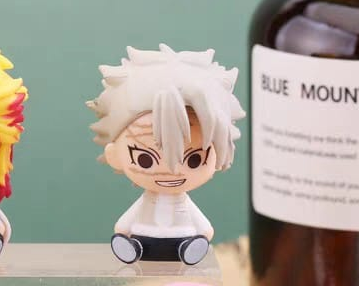 Figuras de Kimetsu No yaiba 4.cm sentados