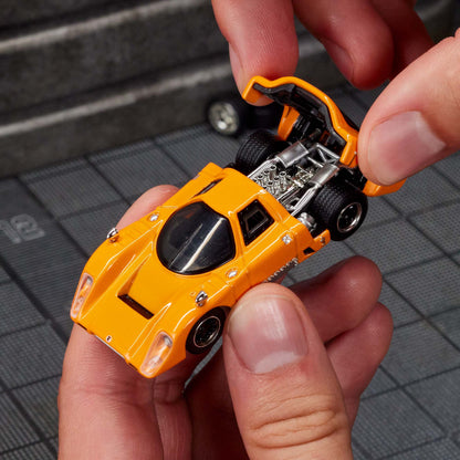 McLaren M6GT - Hot Wheels Elite 64