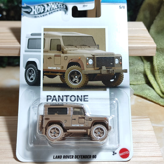Land Rover Defender 90 Pantone 7504 - Hot Wheels Silver Series
